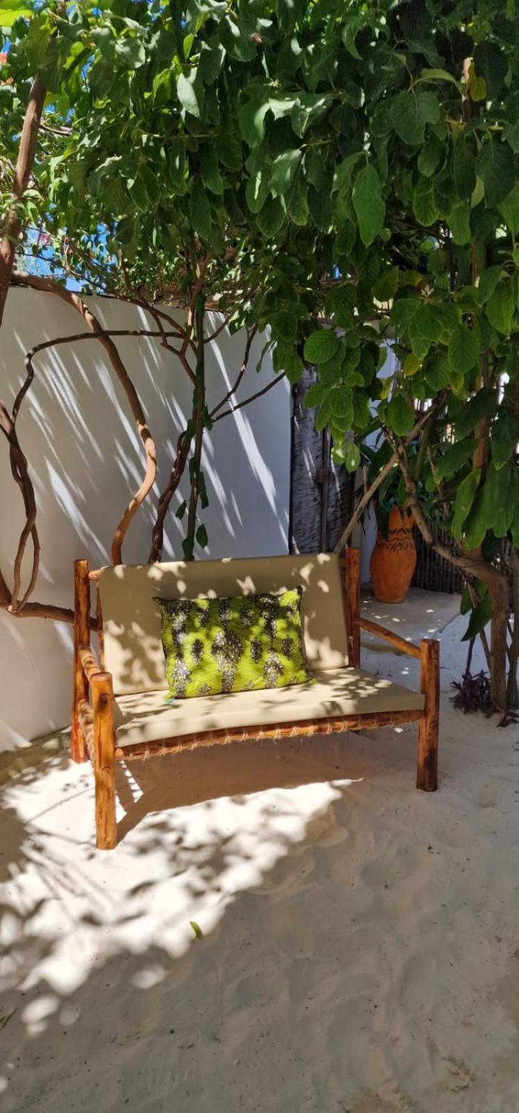 Mlango Paje House II Bed & Breakfast Exterior photo