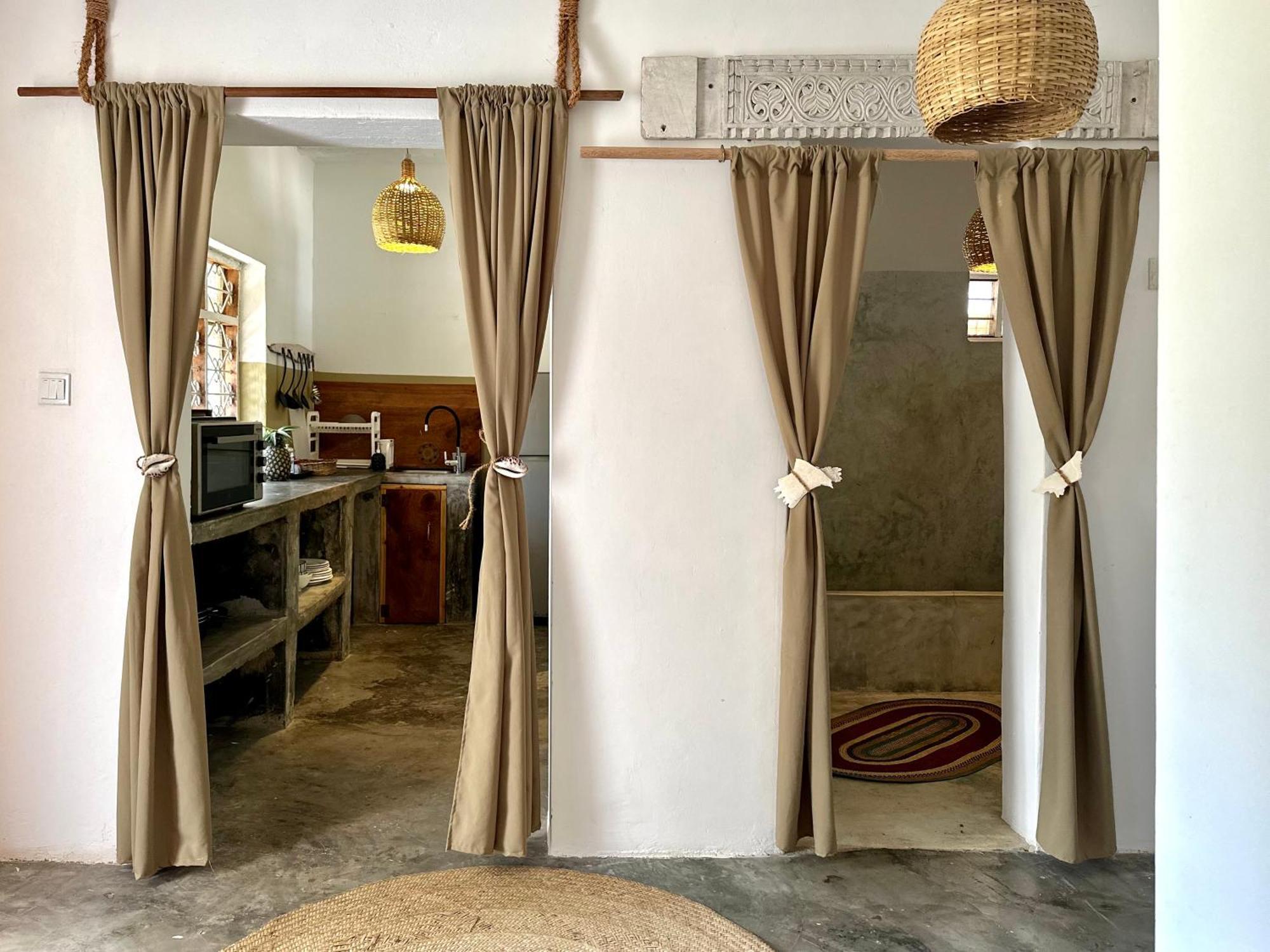 Mlango Paje House II Bed & Breakfast Exterior photo
